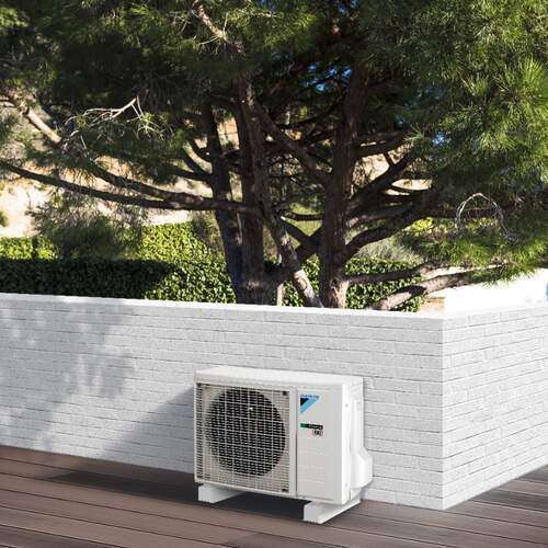 7831640_RXA20A_Daikin_Sfeerafbeelding_01.jpg Daikin Stylish buitenunit 2,0 kW R32